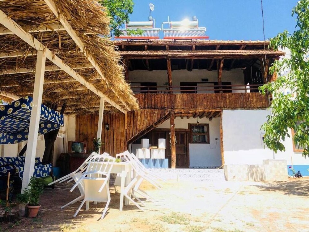 Aliya Konak Köy Evi ve Lezzetleri in Isparta, Turkey