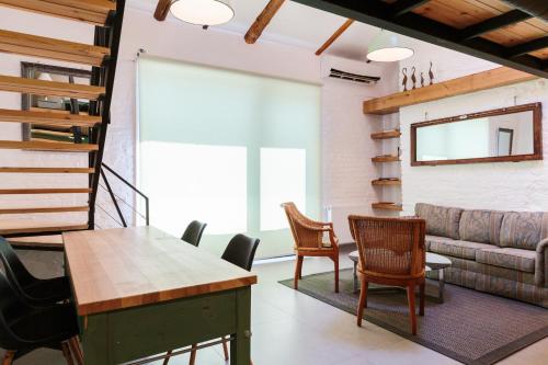 Nini's Lofts Melikishvili Street