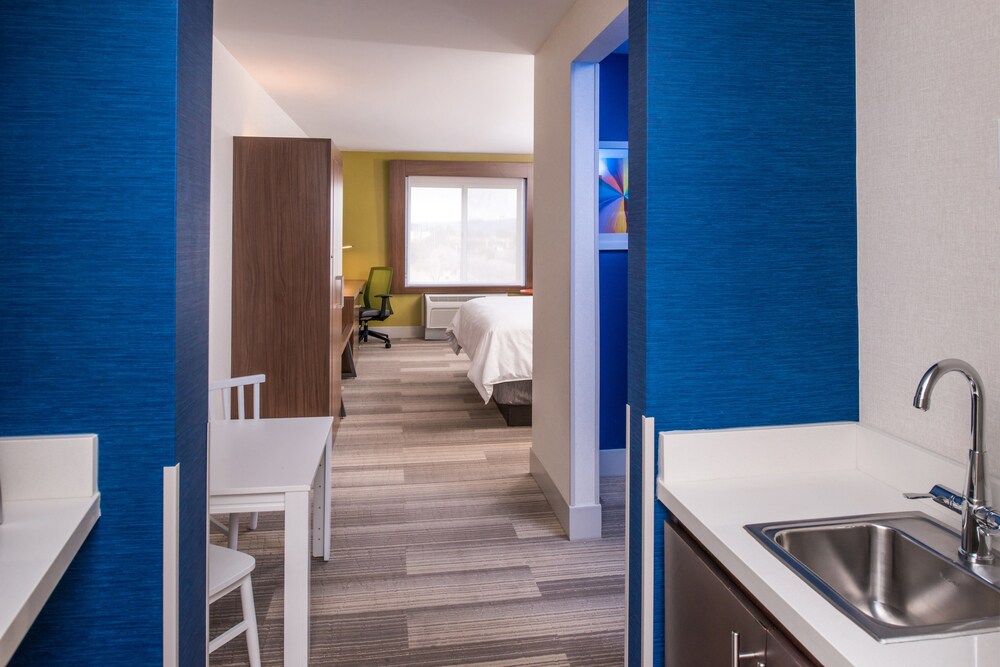 Holiday Inn Express Sierra Vista by IHG - photo 11