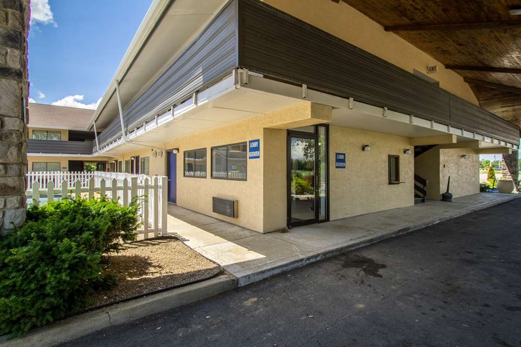 Motel 6 Ashland OH - photo 5