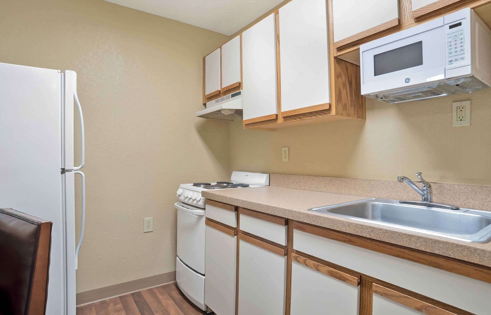 Extended Stay America Select Suites Birmingham Inverness - photo 35