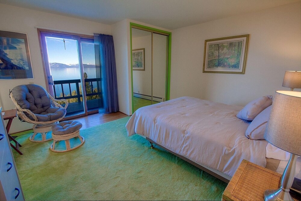 Lake View Glen home