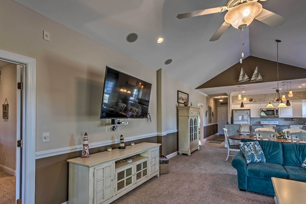 Resort Condo in Tupelo Bay 1 Mile to the Beach - photo 14