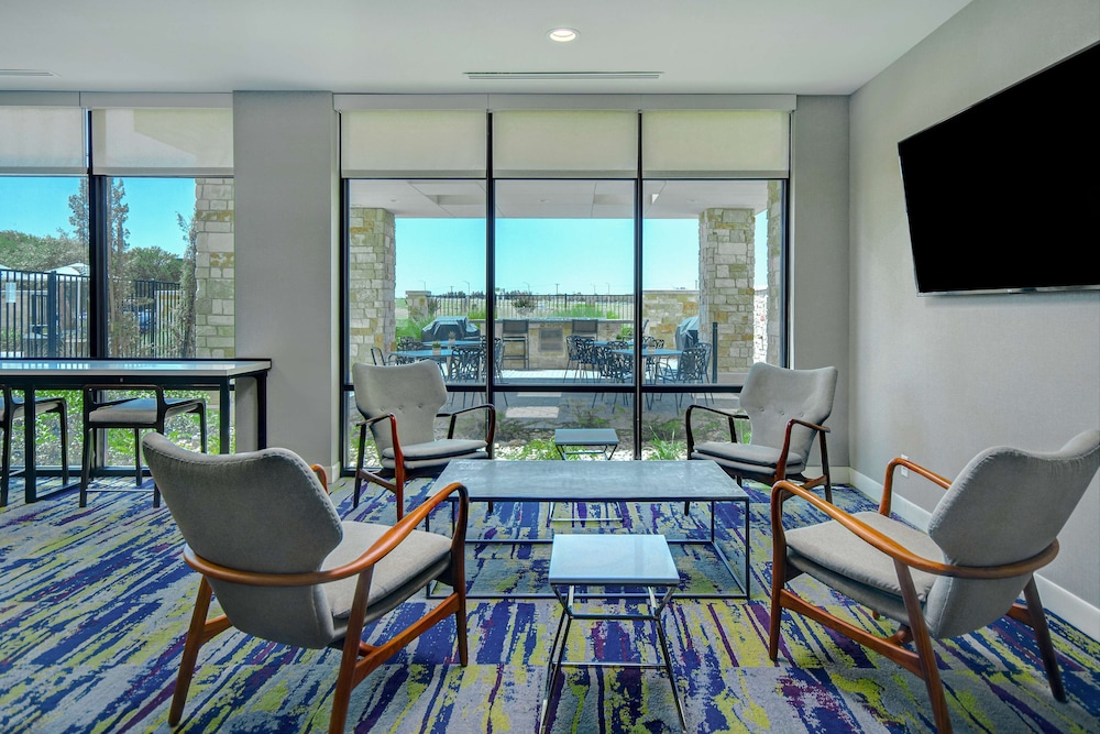 Home2 Suites by Hilton Plano Richardson - photo 6