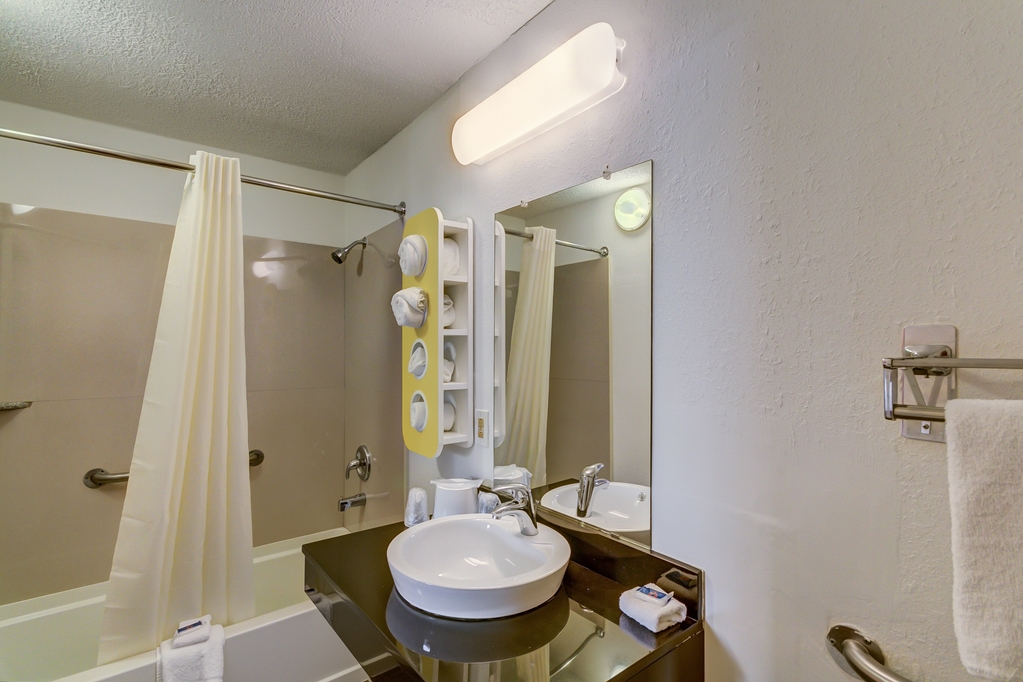 Motel 6 Berea KY - photo 16