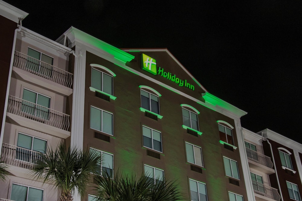 Holiday Inn & Suites Lake City by IHG - photo 20
