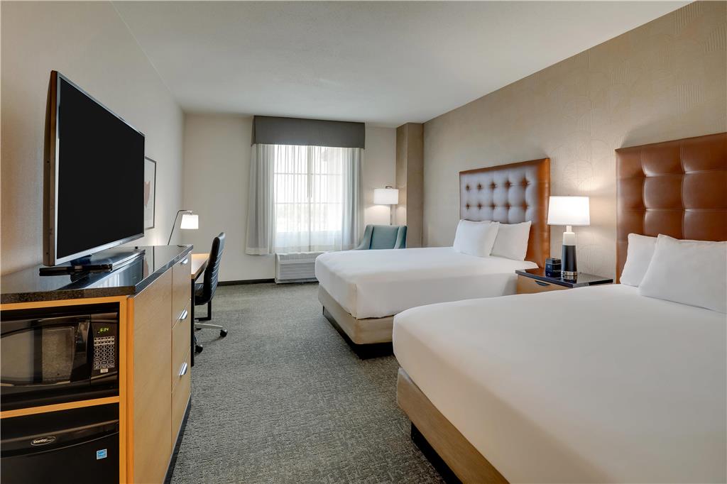 Drury Inn & Suites Dayton North - photo 32