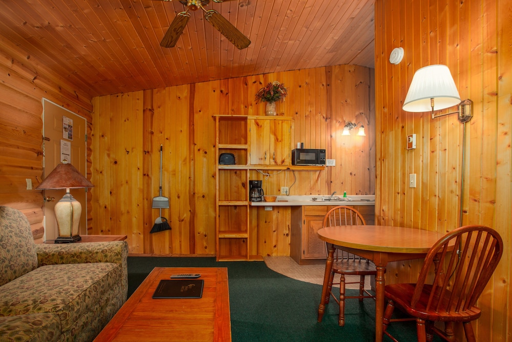 Birchcliff Resort - photo 19