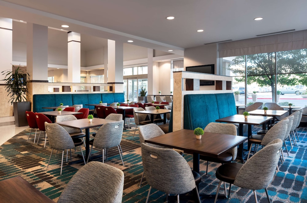 Hilton Garden Inn Denver Cherry Creek - photo 28