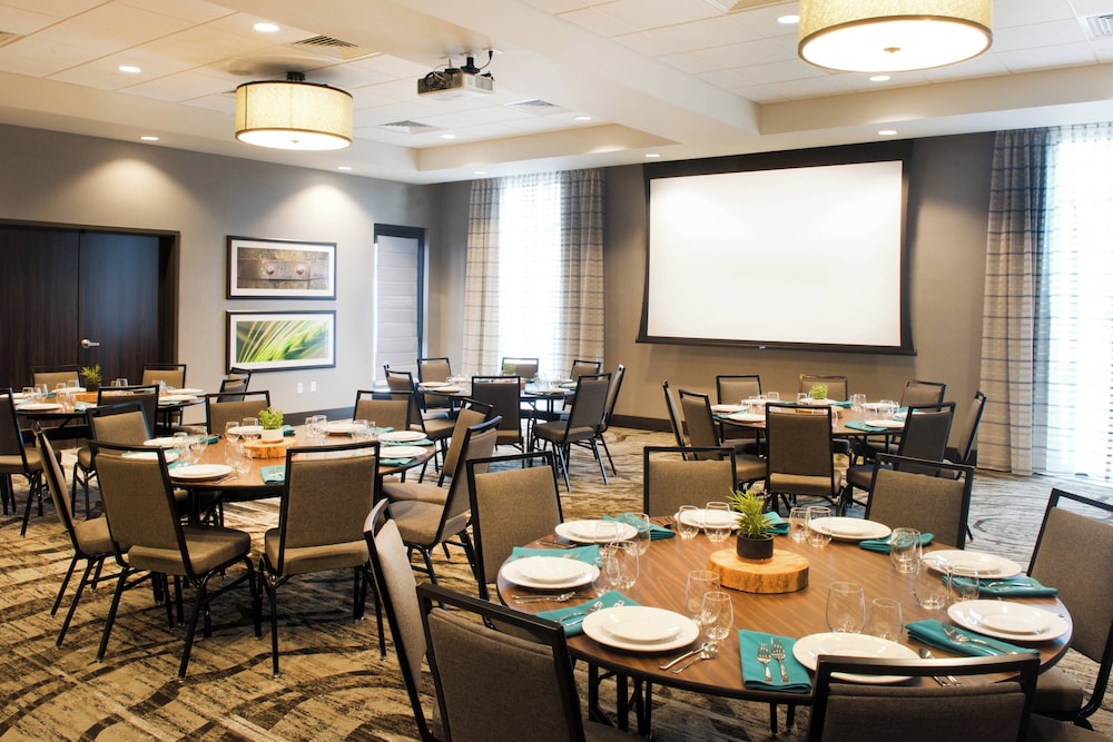 SpringHill Suites by Marriott Bend - photo 35