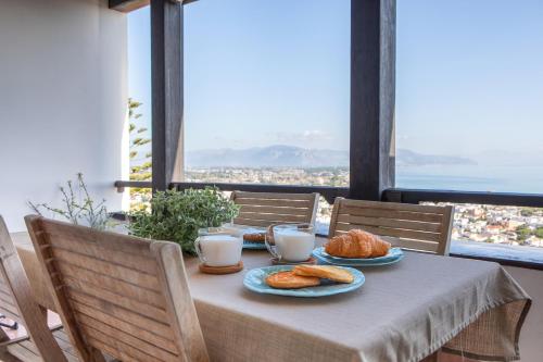 Casa Di Ulisse Vista Mare Free Parking Wi Fi — 4-Star Luxury Hotel in San Felice Circeo, Italy