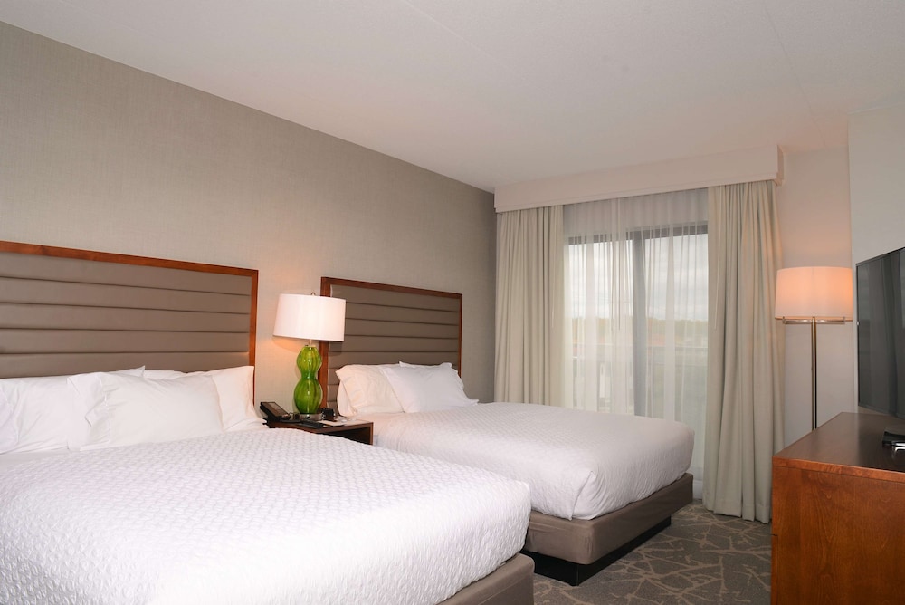 Embassy Suites by Hilton Boston Marlborough - photo 6