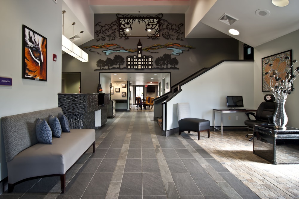 Inn @ Clemson - featured photo