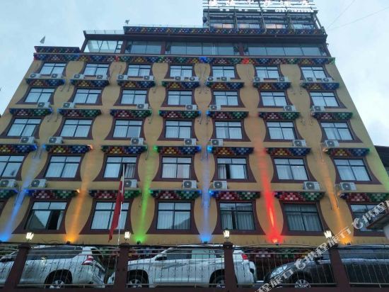 Poling Jiasa Hotel in Barkam, People's Republic of China