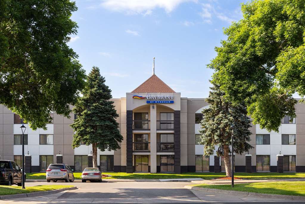 Baymont by Wyndham Shakopee - photo 2
