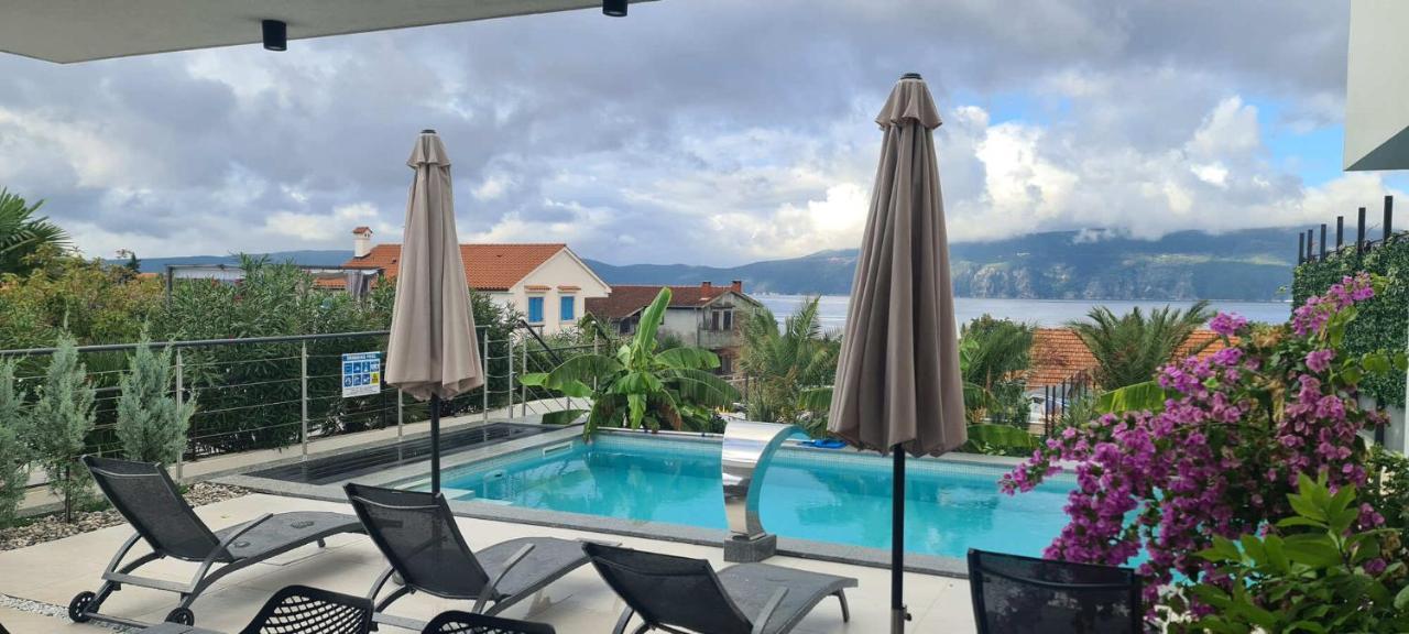 Luxury White Sails Villas with a Multi Sport Court and Sea View — 4-Star Luxury Hotel in Krk, Croatia