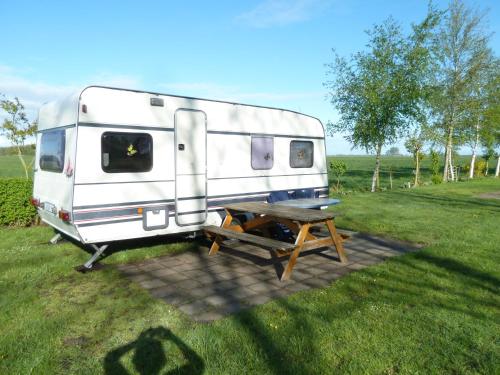 Caravan Vlinder - carbon neutral hotel in Unknown City