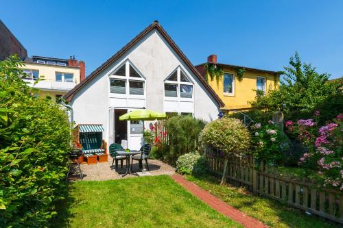 Nordsee Apartments Hinrichsen — 4-Star Luxury Hotel in Husum, Germany
