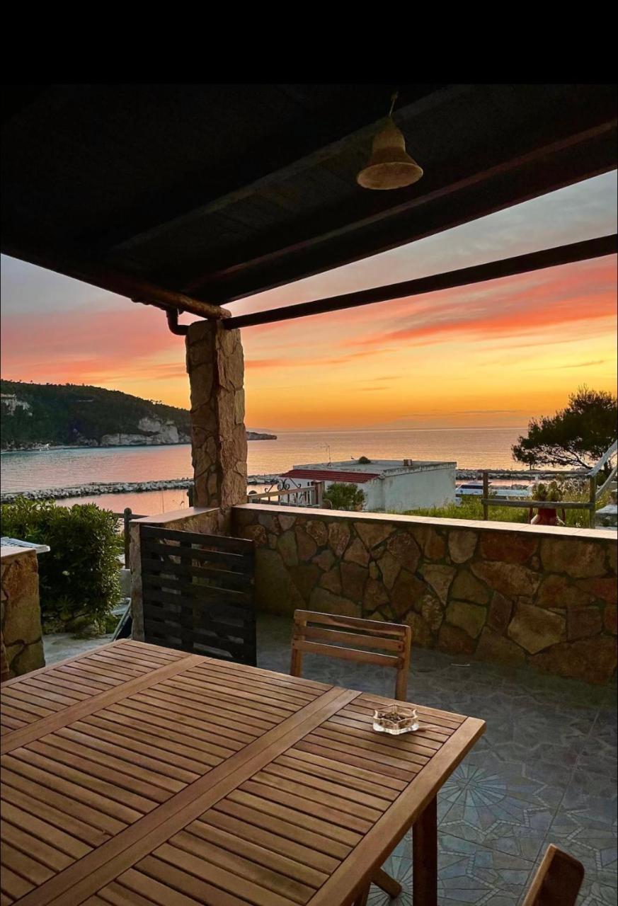 Casetta Direttamente Sul Mare in Peschici, Italy