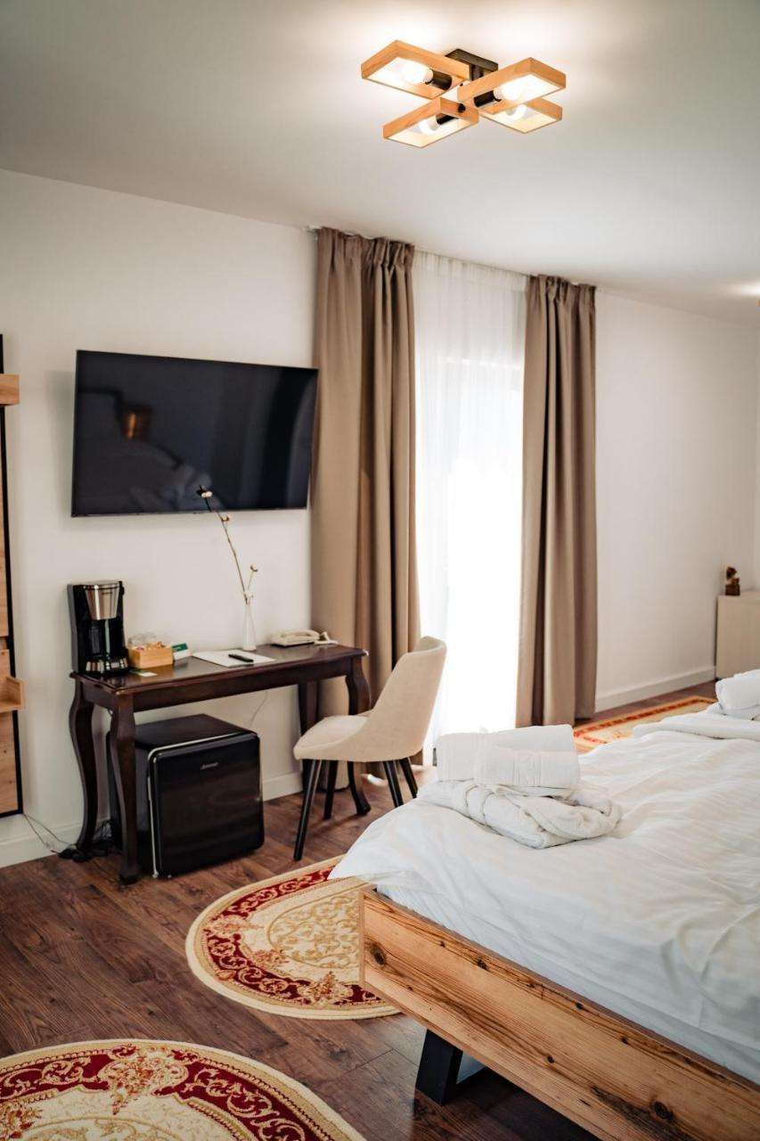 Hotel B4 in Oradea, Romania