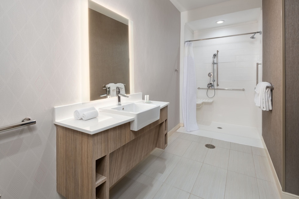 SpringHill Suites by Marriott Weatherford Willow Park - photo 11