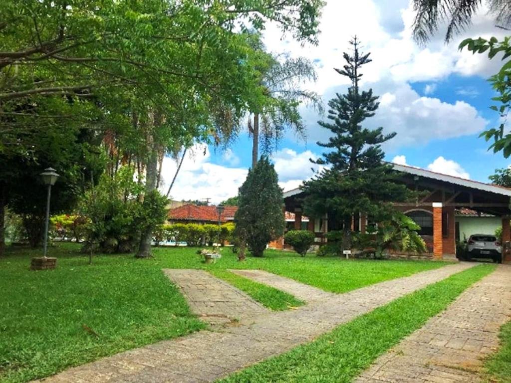 Chacara com WiFi piscina e churrasq em Atibaia — 4-Star Luxury Hotel in Atibaia, Brasil