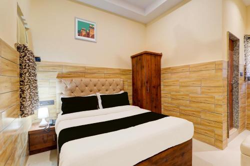 Super Hotel O Super Kalpna Inn in Gorakhpur, India