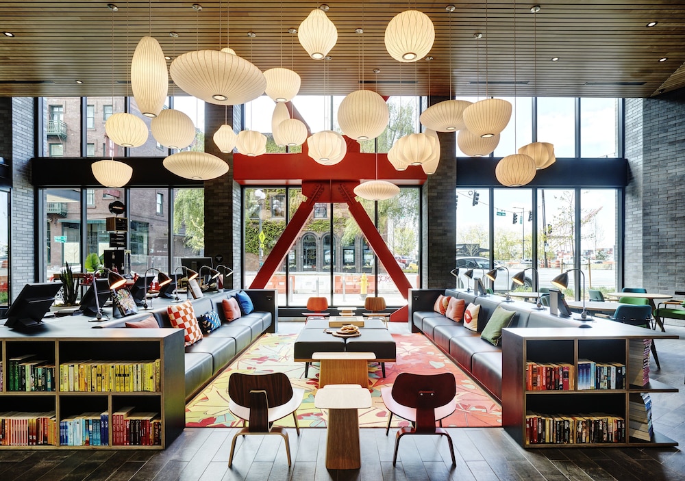 citizenM Seattle Pioneer Square - photo 3