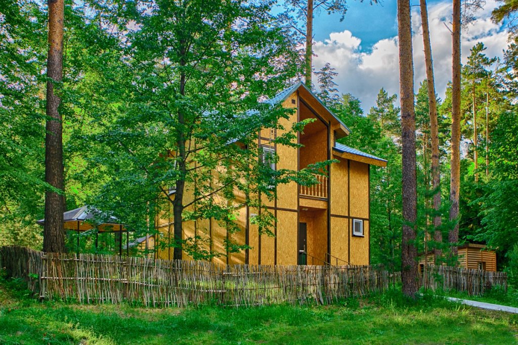 Ostrov Guest House 21016299 — Pervoural Sk