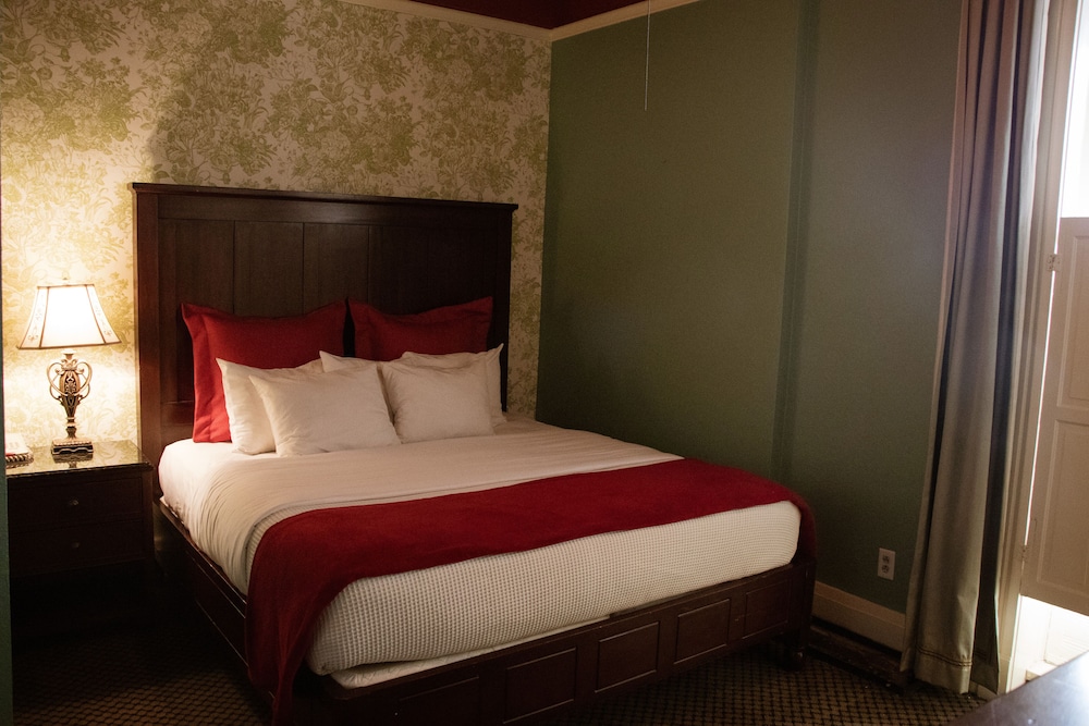 The Crescent Hotel and Spa - photo 6