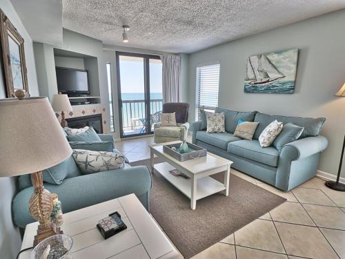 Oceanfront Waterpointe 1 Unit 907 Sleeps 6 Balcony Pools Free Parking — 4-Star Luxury Hotel in North Myrtle Beach, United States