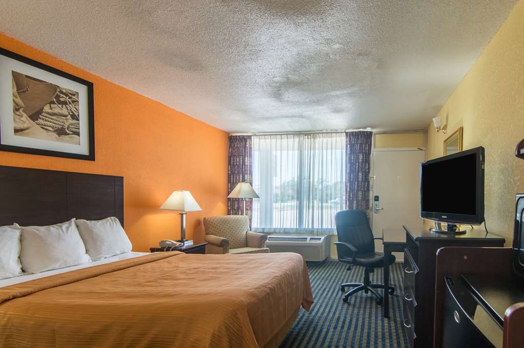Motel 6 Liberal KS - photo 8