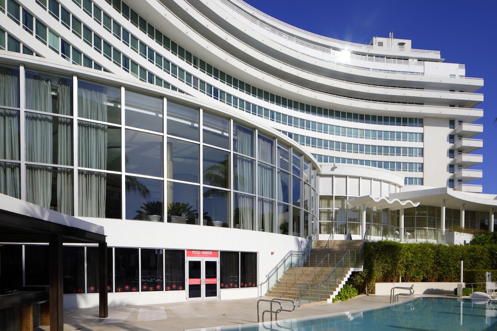 Fontainebleau Miami Beach Private Luxury Suites - photo 400