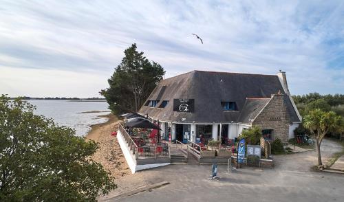Hôtel Restaurant L’Escale d’en Arz in Vannes, France