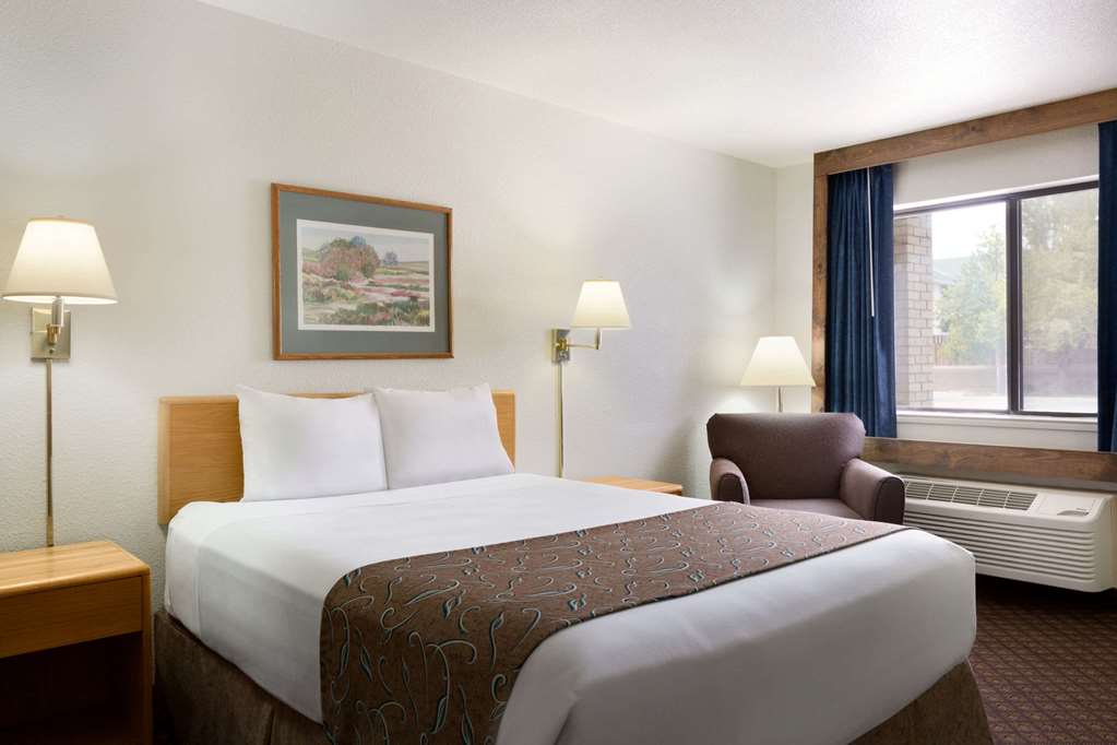 Travelodge by Wyndham Belen - photo 8