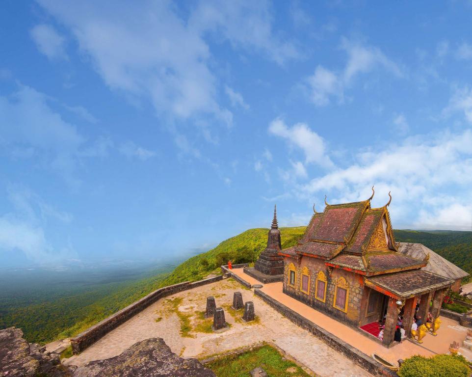Le Bokor Palace — Kampot — photo 2