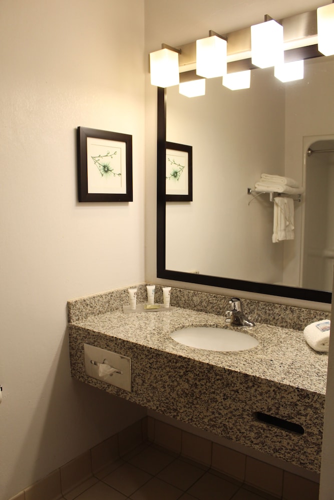 Country Inn & Suites by Radisson Gettysburg PA - photo 22