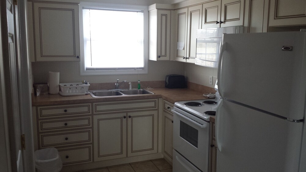 Shore Stay Suites - photo 9