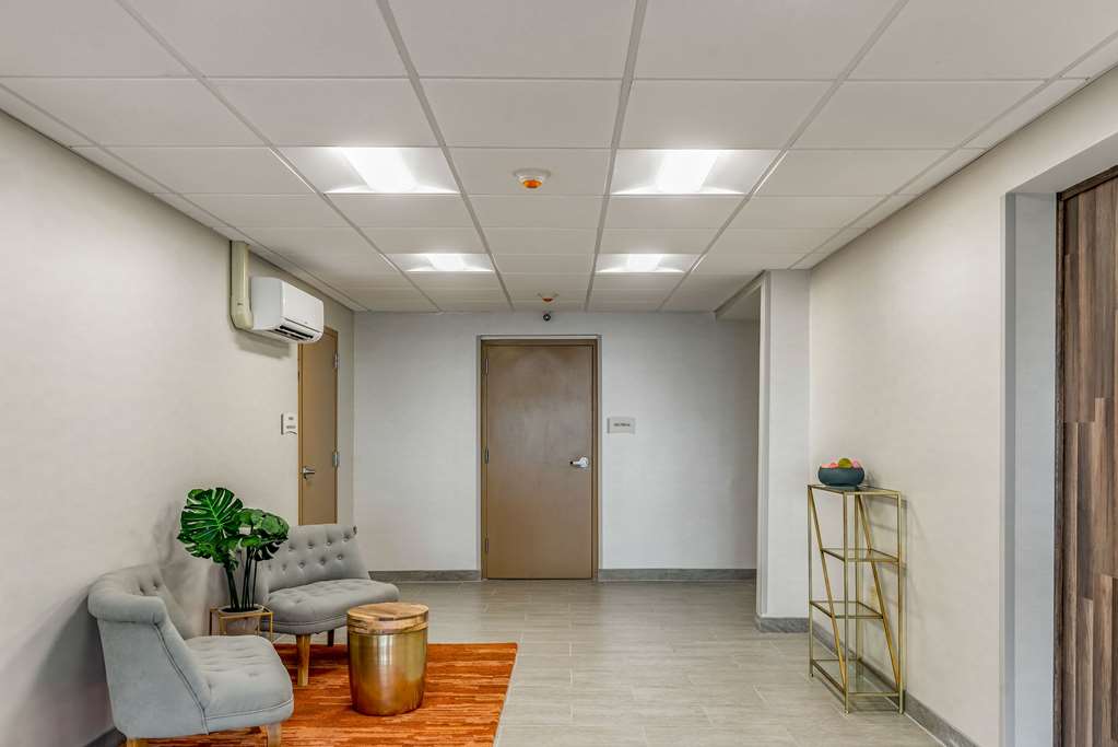 Quality Inn Bucyrus North - photo 8