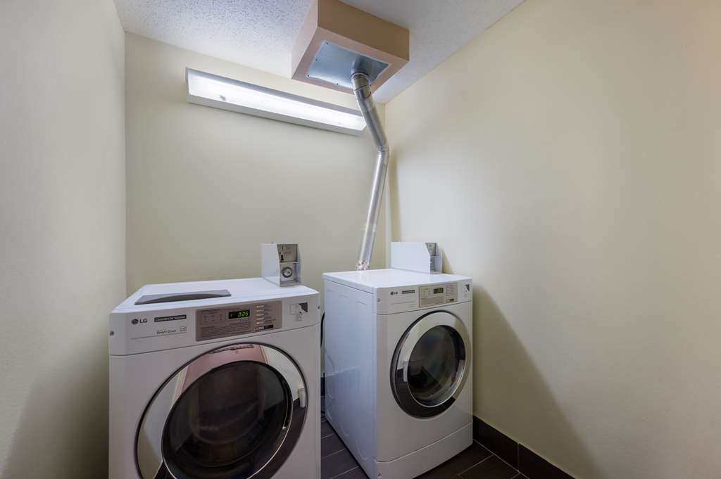 Quality Inn & Suites Huntsville Research Park Area - photo 37
