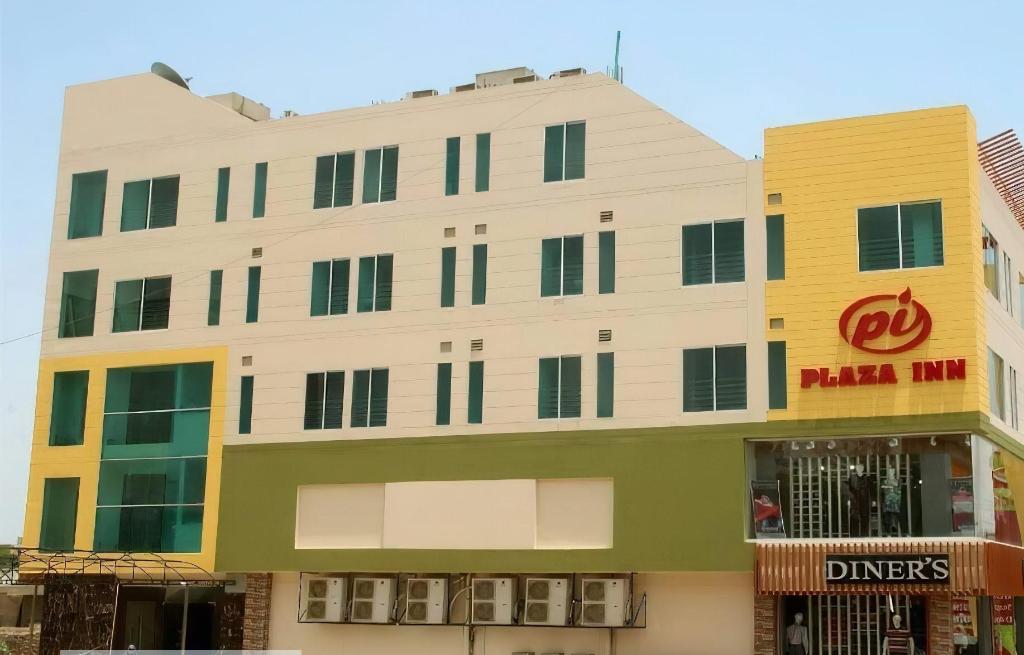 Plaza Inn Hotel in Rahim Yar Khan, Pakistan