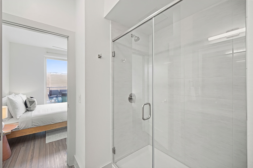 Placemakr Downtown Austin - photo 201