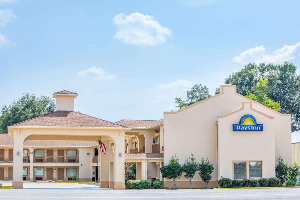Days Inn by Wyndham Abbeville - featured photo