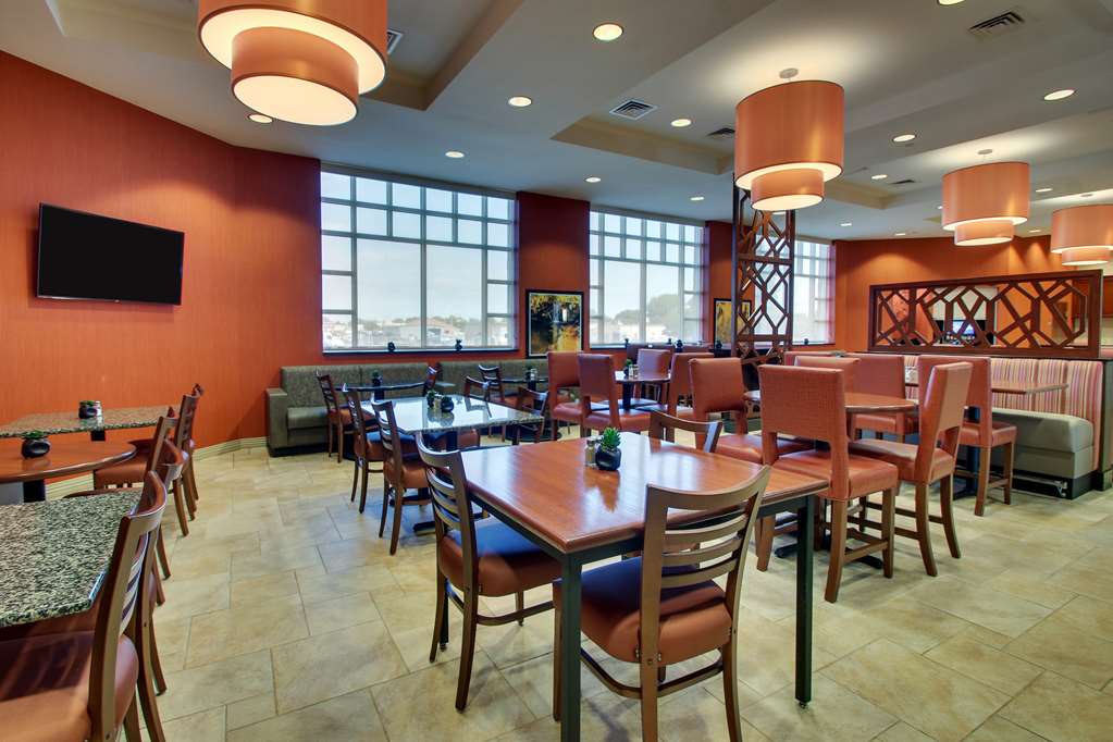 Drury Inn & Suites Findlay - photo 13