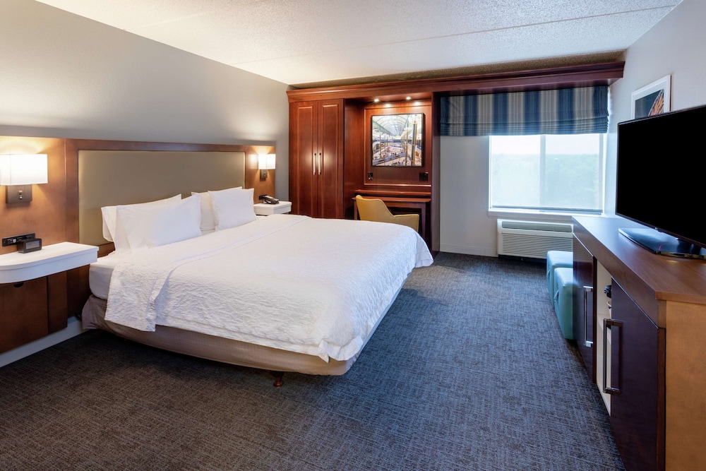 Hampton Inn by Hilton Minneapolis Eagan - photo 11