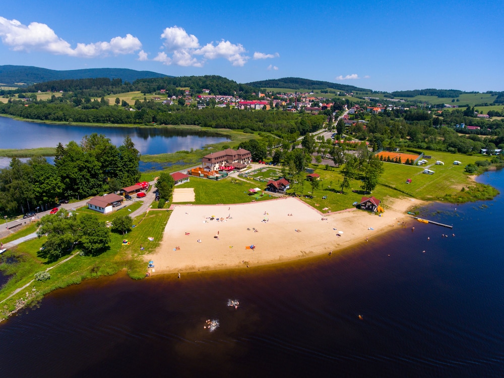 Hotel Na Pláži — hotel in Horni Plana
