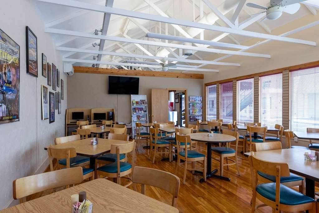 Super 8 by Wyndham Branson Shepherd of the Hills Exwy - photo 33