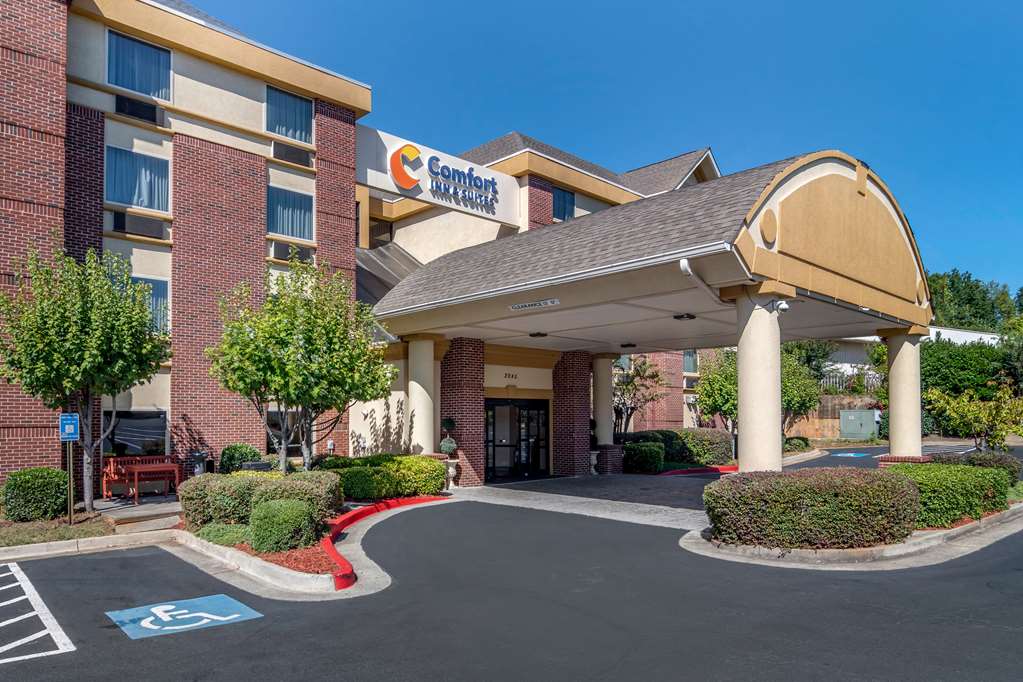 Comfort Inn & Suites Suwanee Sugarloaf — hotel in Suwanee