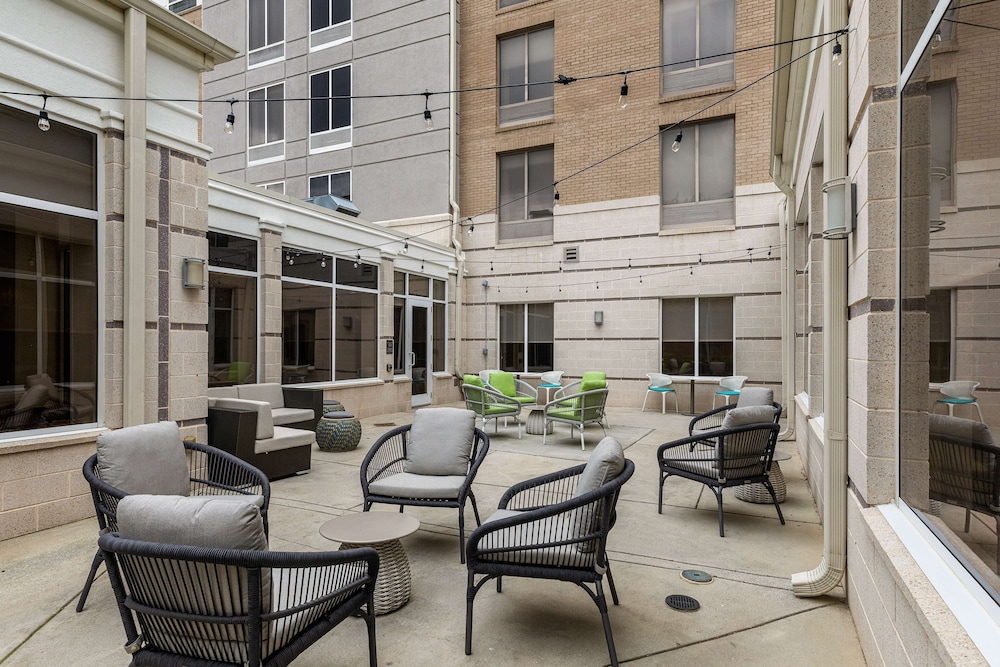Hilton Garden Inn Atlanta East Stonecrest - photo 54