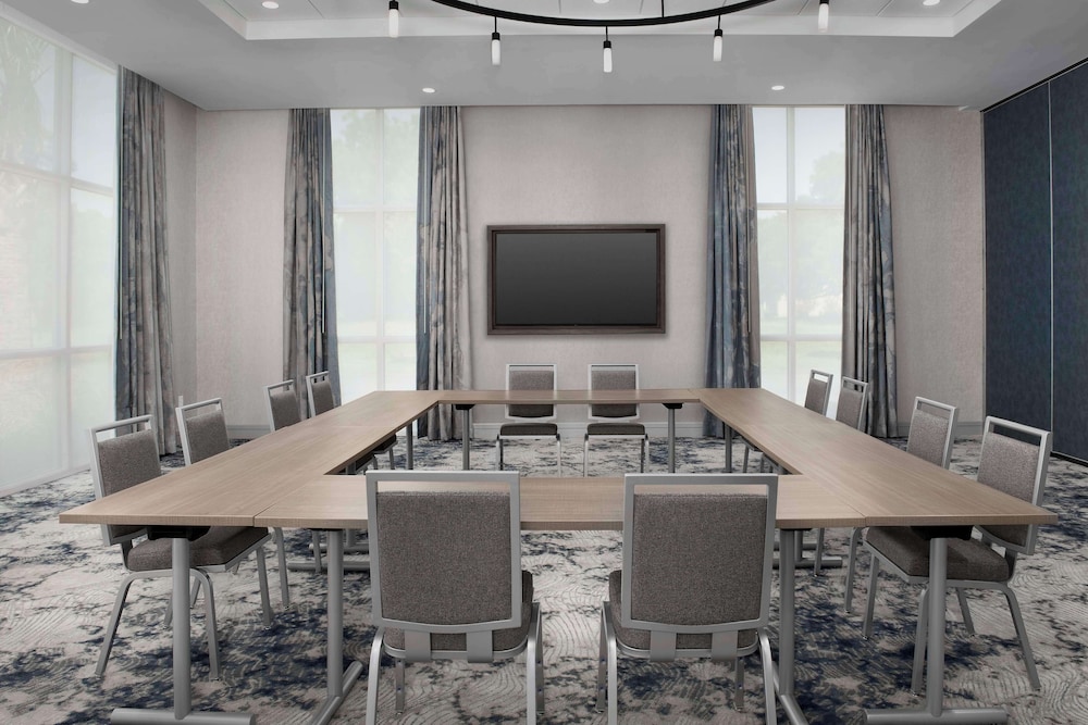 Hilton Garden Inn Pensacola Downtown - photo 21